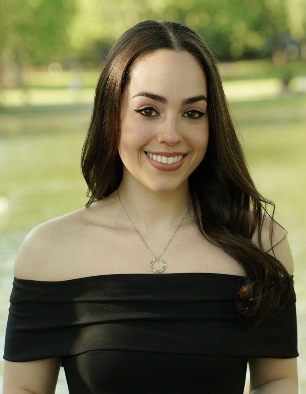 Shaina Goodis therapist providing child therapy, couples counseling, and individual therapy at South Florida Counseling and Assessment in Aventura, North Miami, and Fort Lauderdale