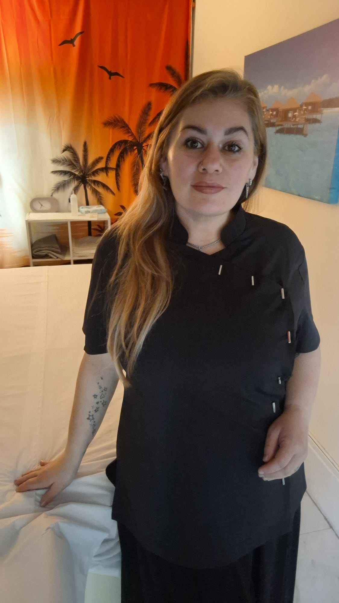 Leslie at the studio