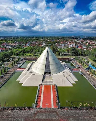 Monumen Yogya Kembali