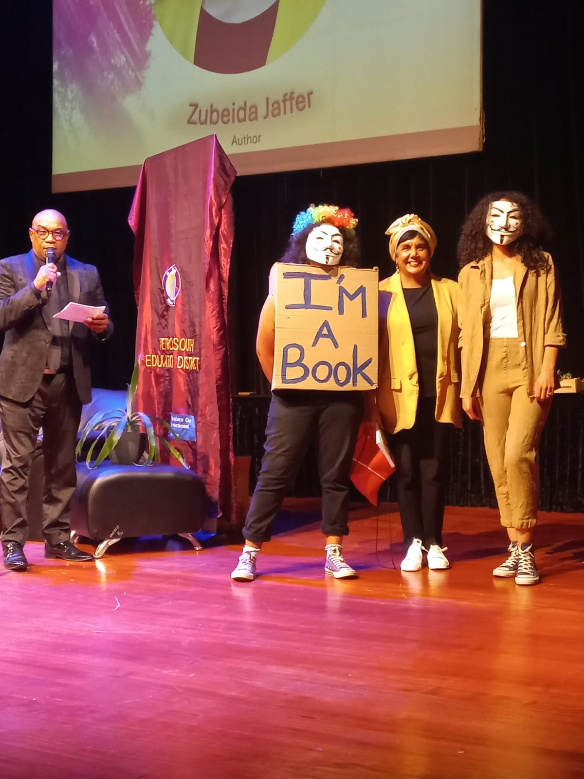 I am a book