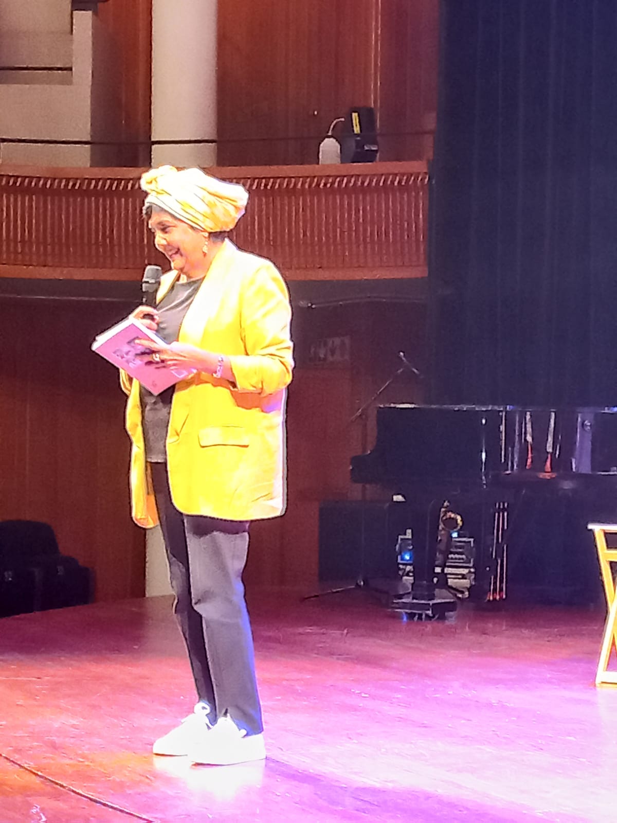 Special guest, author Zubeida Jaffer