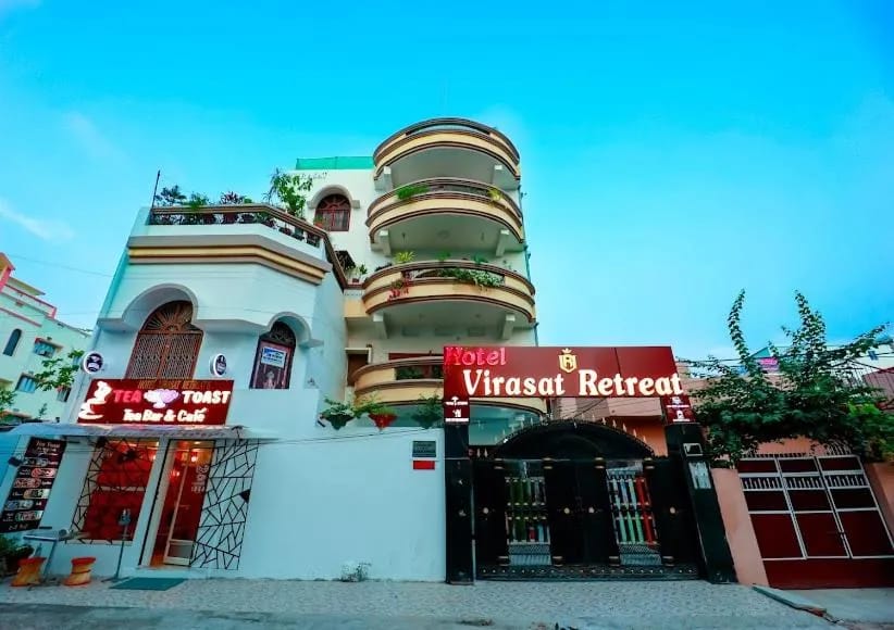 Hotel Virasat Retreat building exterior opposite Medanta Hospital, Patna
