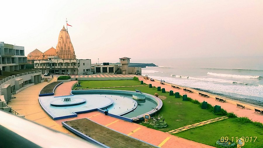 Somnath Temple and promenade viewed from the property - Sagar Darshan Guest House, Somnath