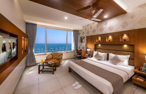 Luxury Suite at Sagar Darshan Guest House, Somnath