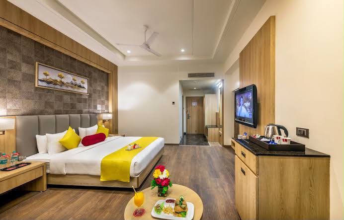 2 Bed Suite - Sagar Darshan Guest House