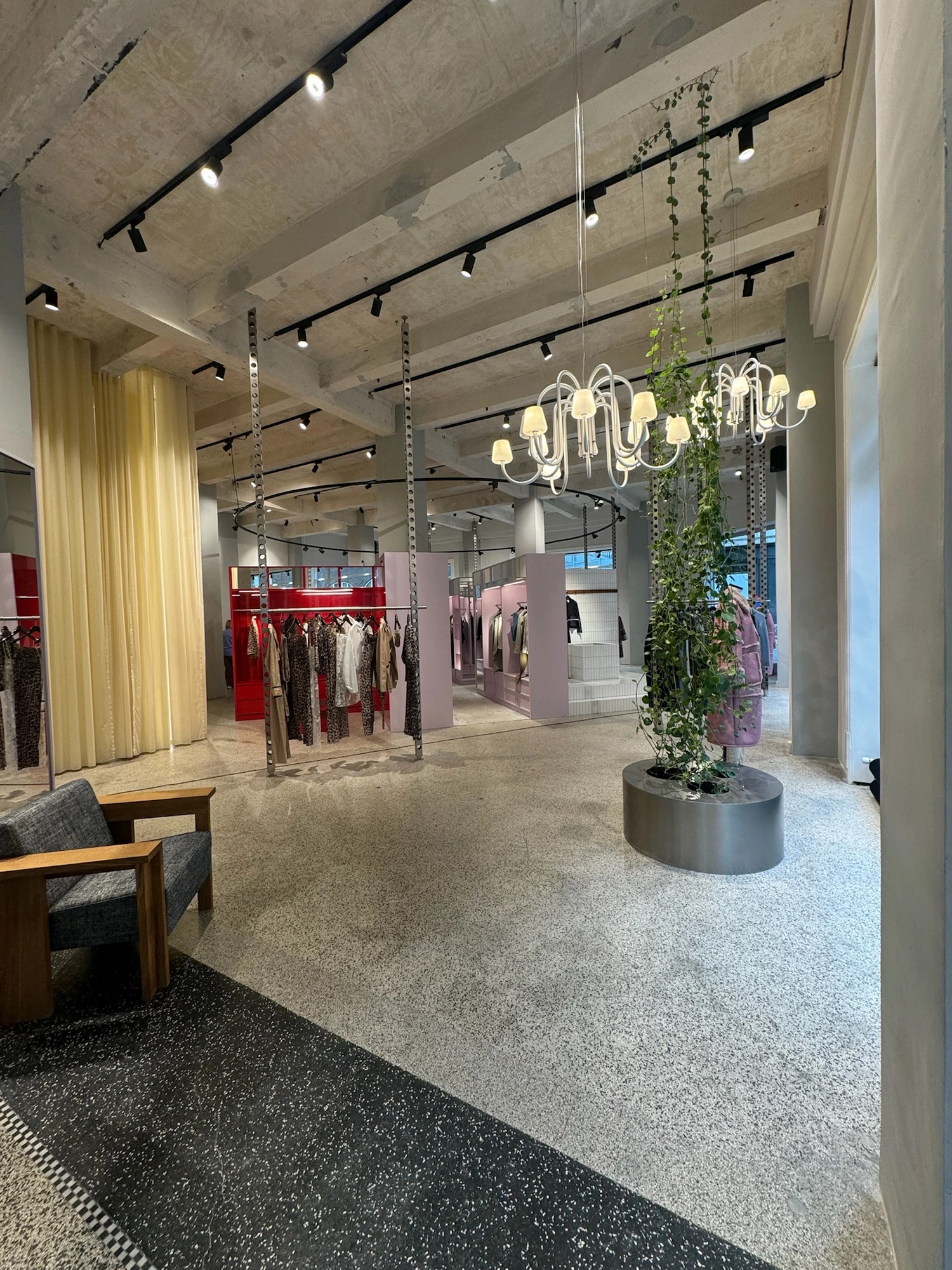 Baum Und Pferdgarden — Flagship – 2